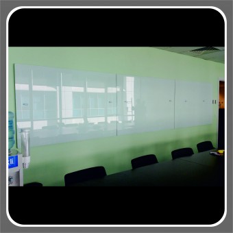 CT- 204 Beyaz Cam Yazı Tahtası